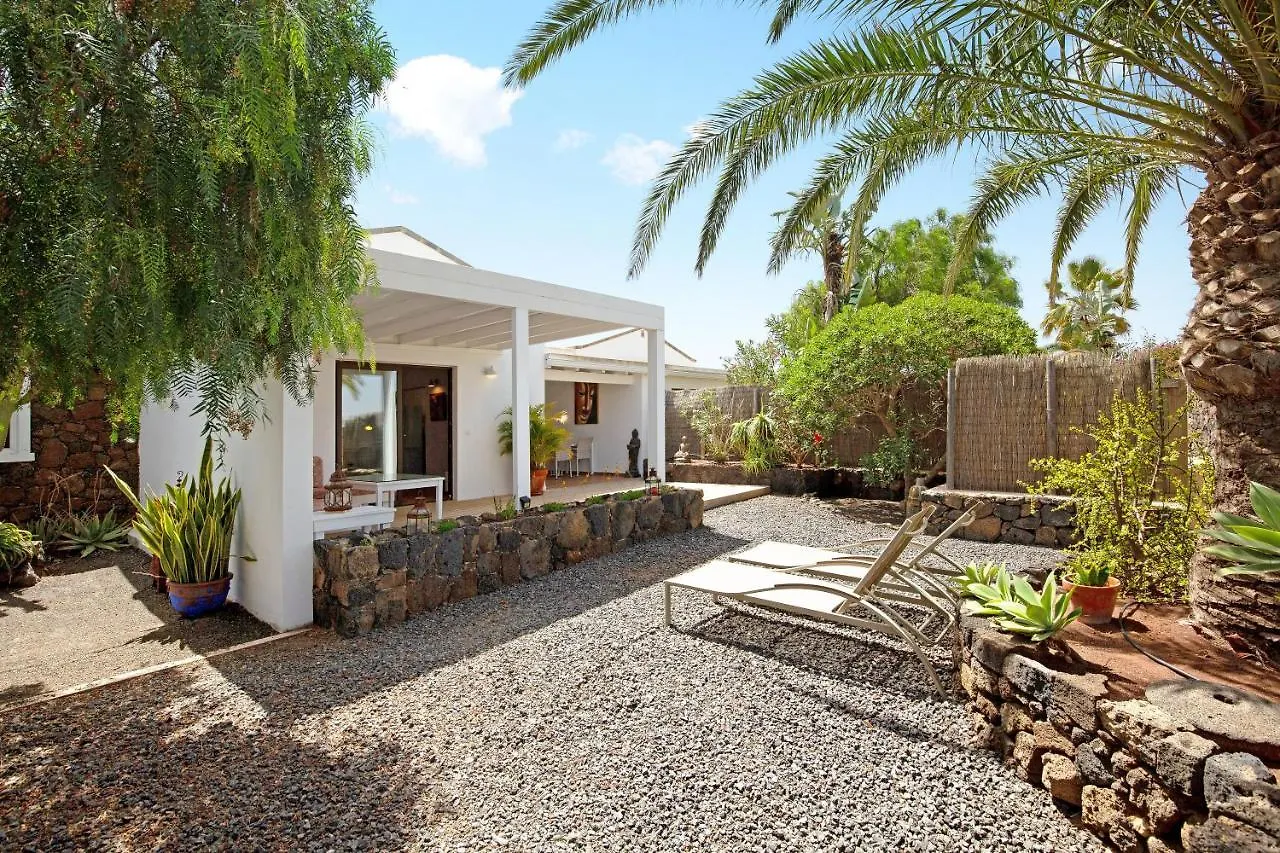 Casa La Bubilla En Lajares Villa